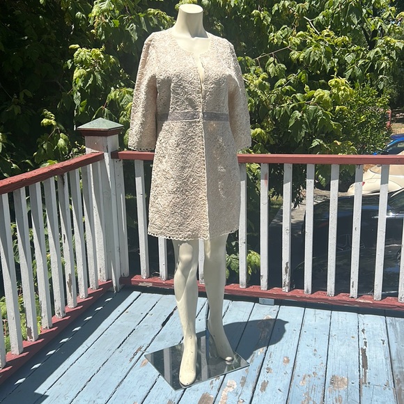 Blazer jacket in beige - Picture 2 of 3